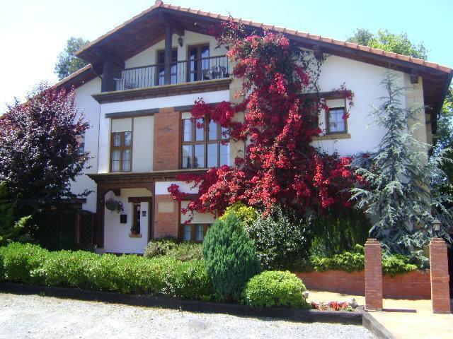 Apartamentos Dos Robles Somo Luaran gambar